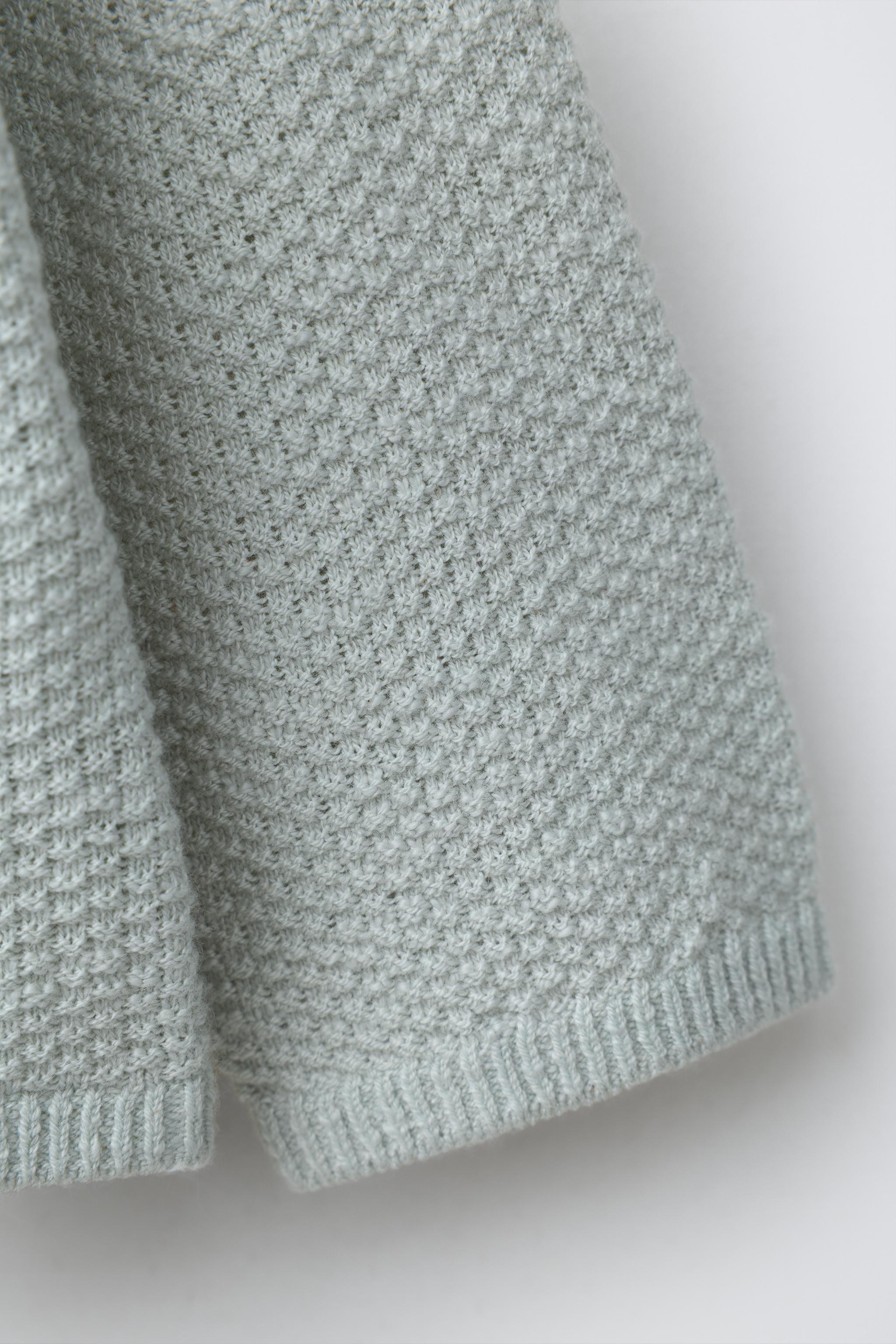 PULL EN MAILLE COL TUNISIEN